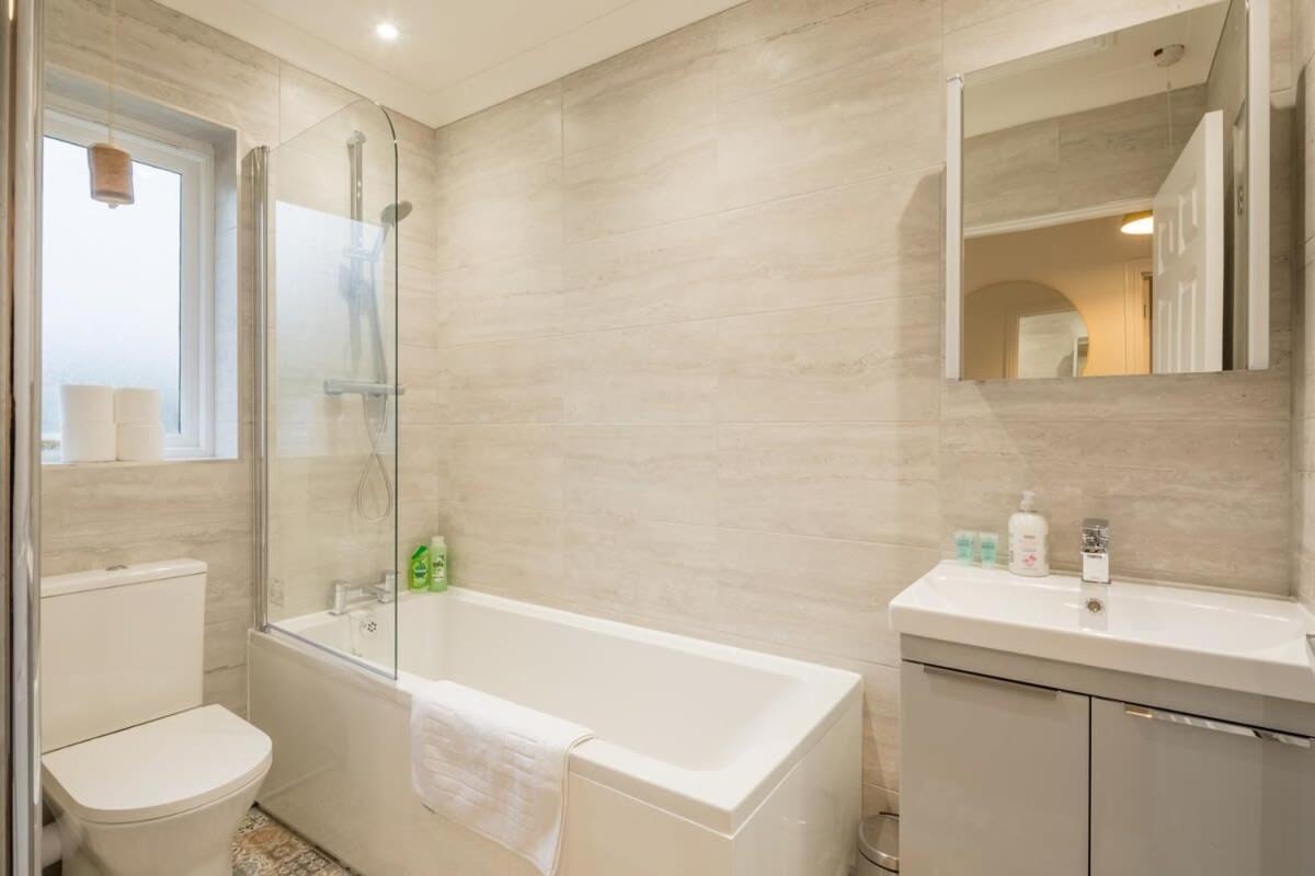 קאמברידג' Lovely 1 Bed Apartment With Free Parking & Garden מראה חיצוני תמונה